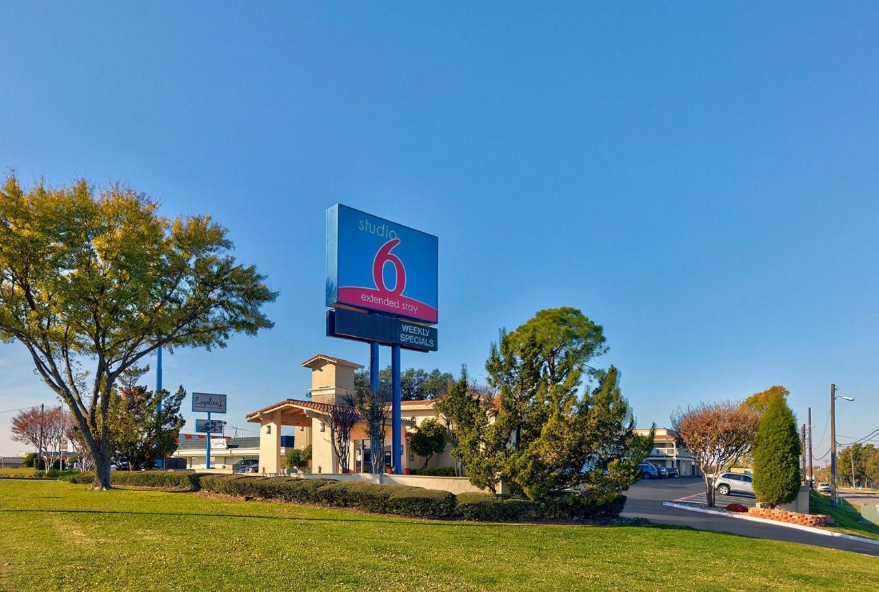 Studio 6-Denton, Tx - Unt Hotel Exterior photo